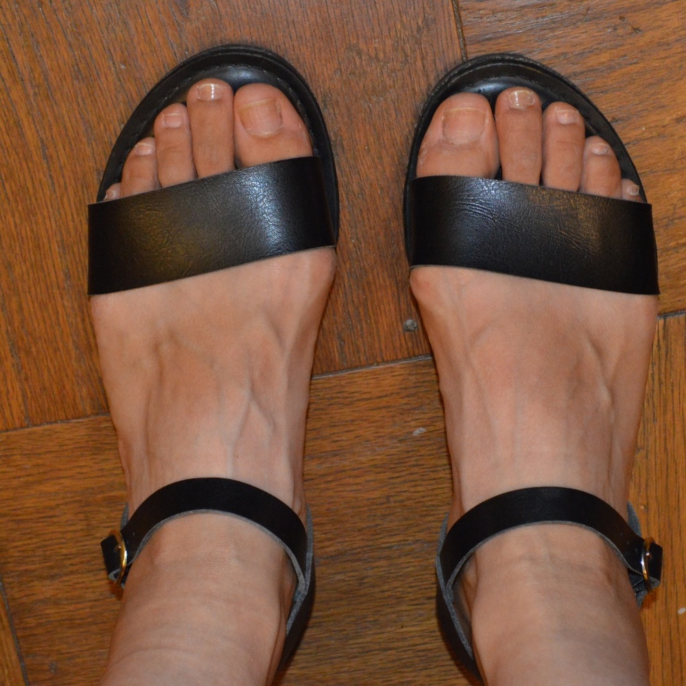 DONDDI black leather sandals Steve Madden - Picture 4 of 4